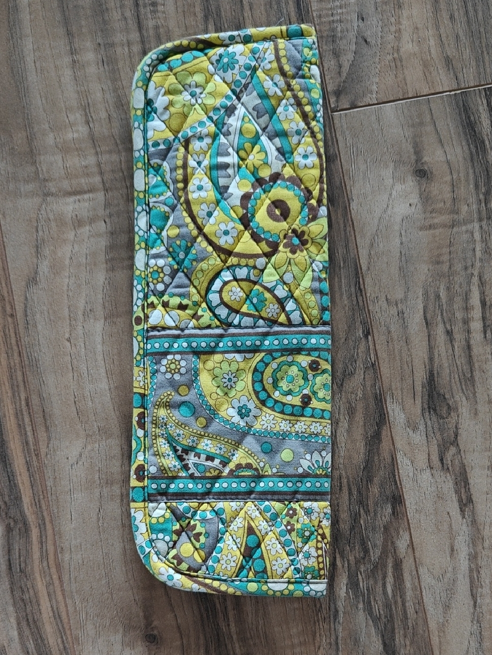 EUC Vera Bradley Retired Pattern Lemon Parfait Straighten Up And Curl